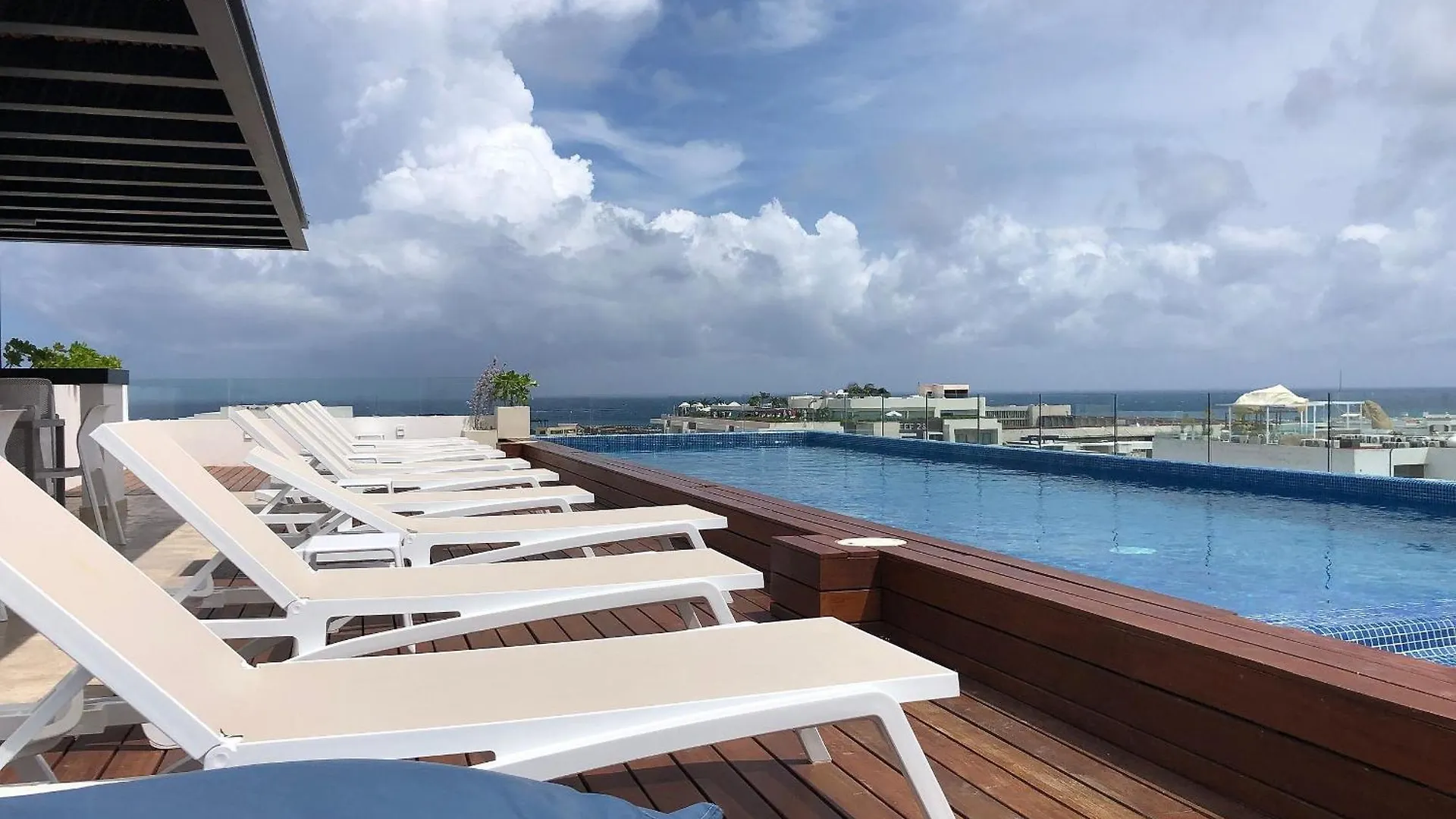 Apartment Moderno Estudio Increible Roof Pool & Gym Quinta Av Playa del Carmen Mexico