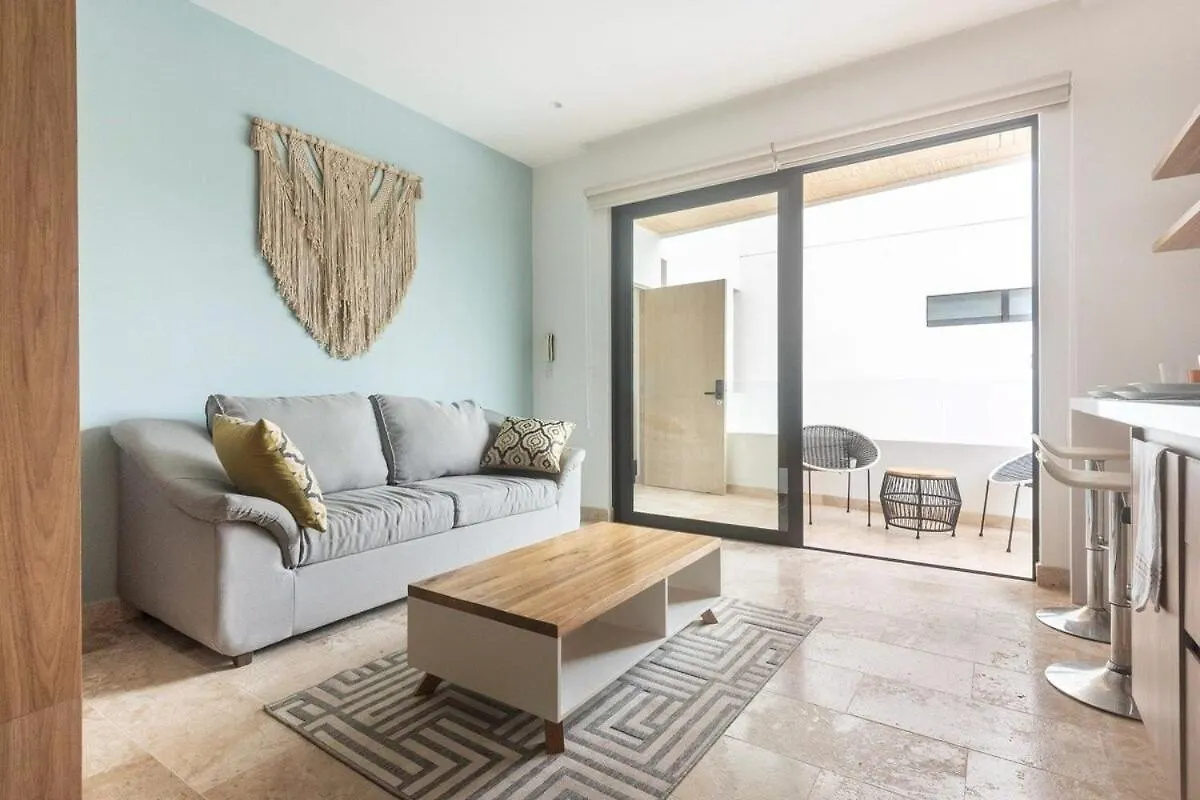 Moderno Estudio Increible Roof Pool & Gym Quinta Av Playa del Carmen Apartment